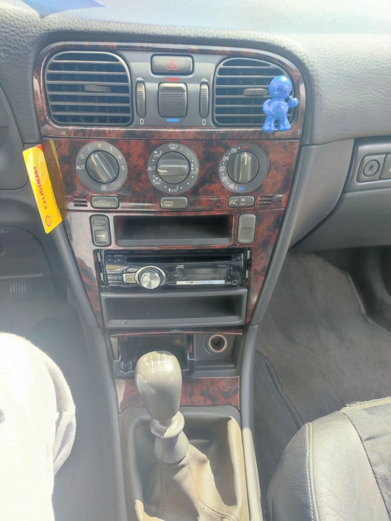 Volvo V40, снимка 12 - Автомобили и джипове - 52469291