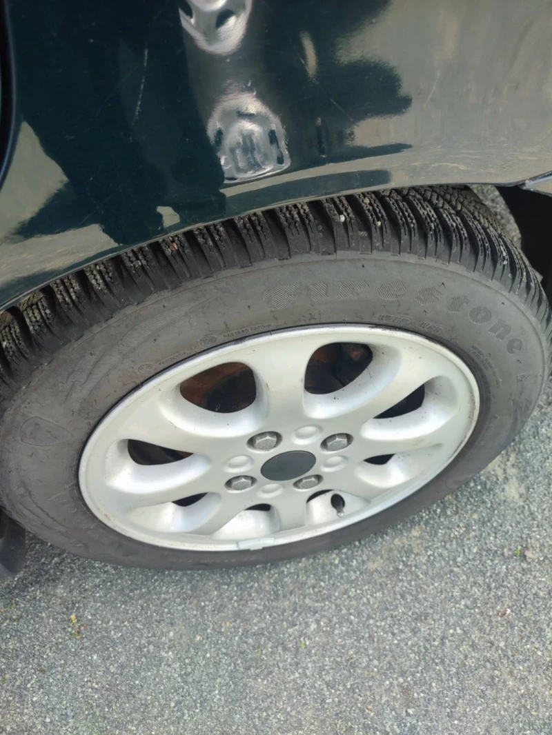 Volvo V40, снимка 7 - Автомобили и джипове - 52469291