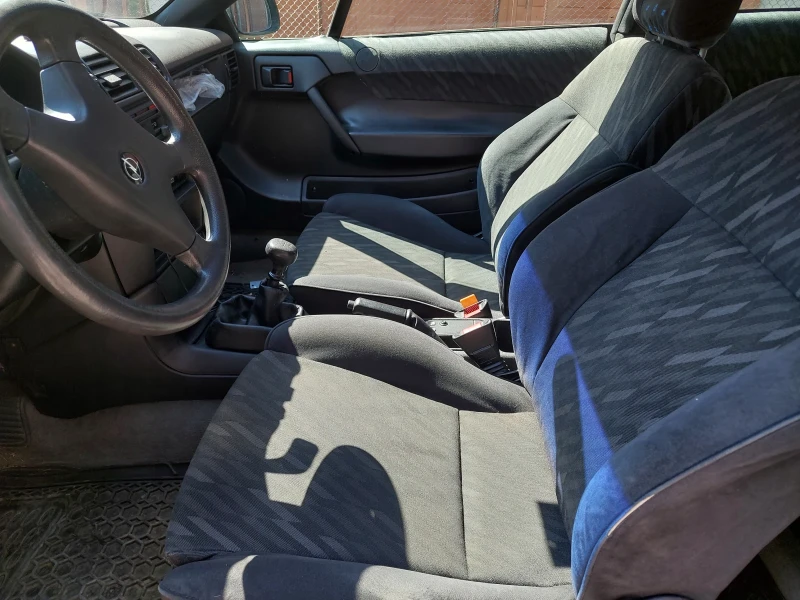 Opel Calibra 2.0i, снимка 5 - Автомобили и джипове - 52355527