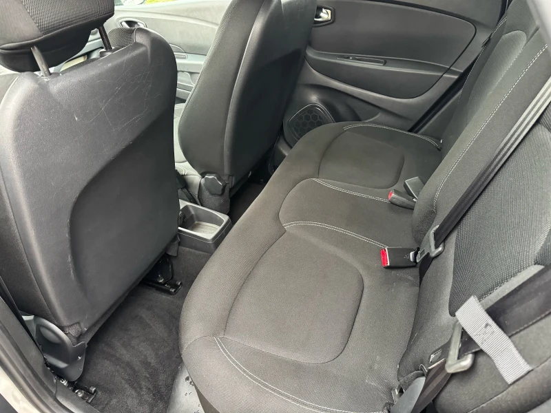 Renault Captur 1.5 DCi EURO 6C TOP, снимка 12 - Автомобили и джипове - 52669465