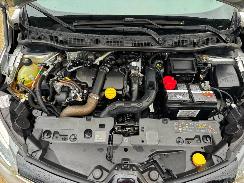 Renault Captur 1.5 DCi EURO 6C TOP, снимка 13 - Автомобили и джипове - 52669465