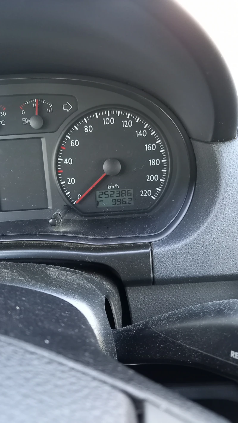 VW Polo, снимка 10 - Автомобили и джипове - 52806760