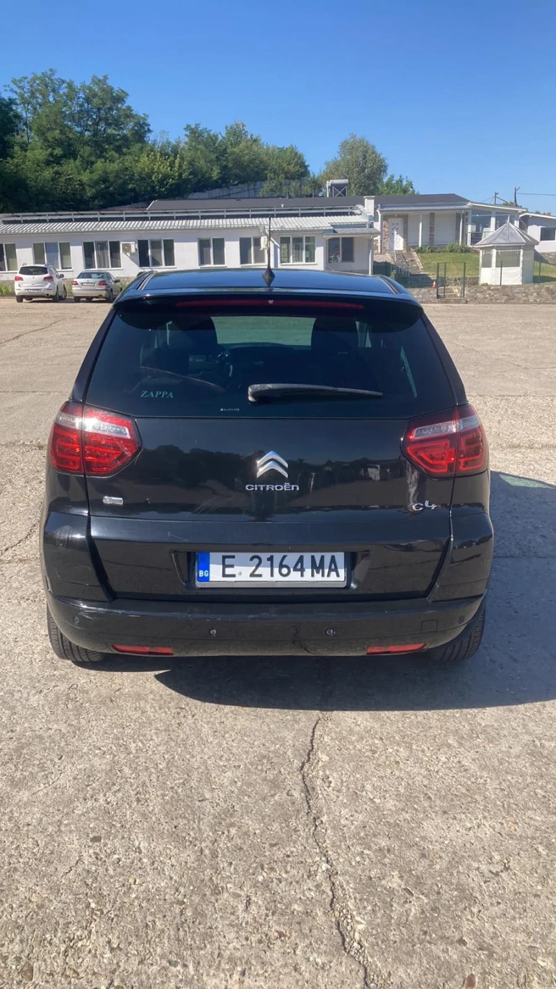 Citroen C4 Picasso, снимка 4 - Автомобили и джипове - 53246604