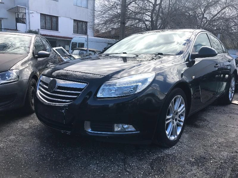 Opel Insignia 8 БРОЯ 2.0 CDTI 131 и 160 коня, снимка 1 - Автомобили и джипове - 28526733