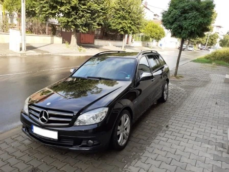 Mercedes-Benz C 220, снимка 2 - Автомобили и джипове - 52723176