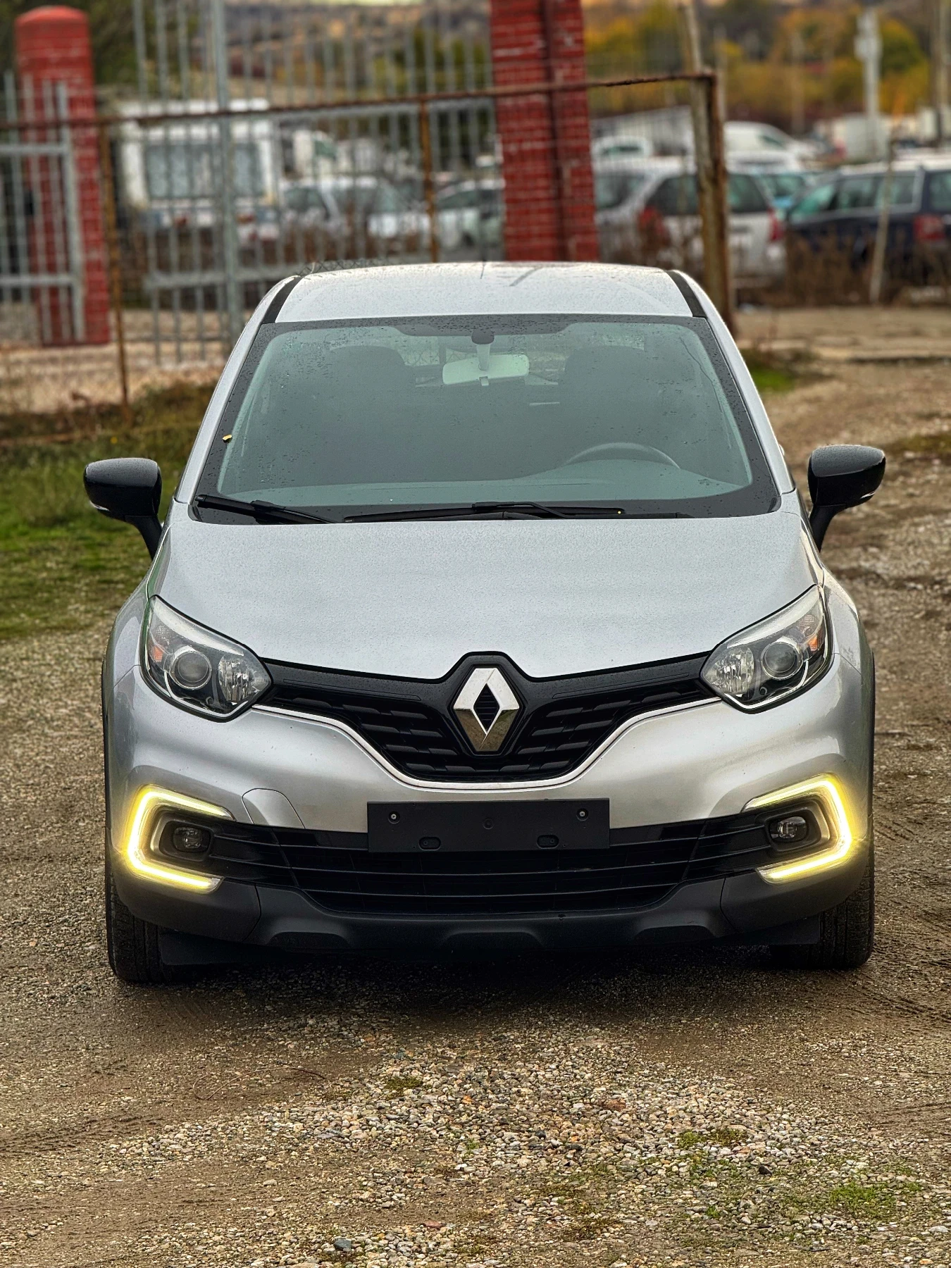 Renault Captur 1.5 DCi EURO 6 ПЕРФЕКТНА , снимка 1