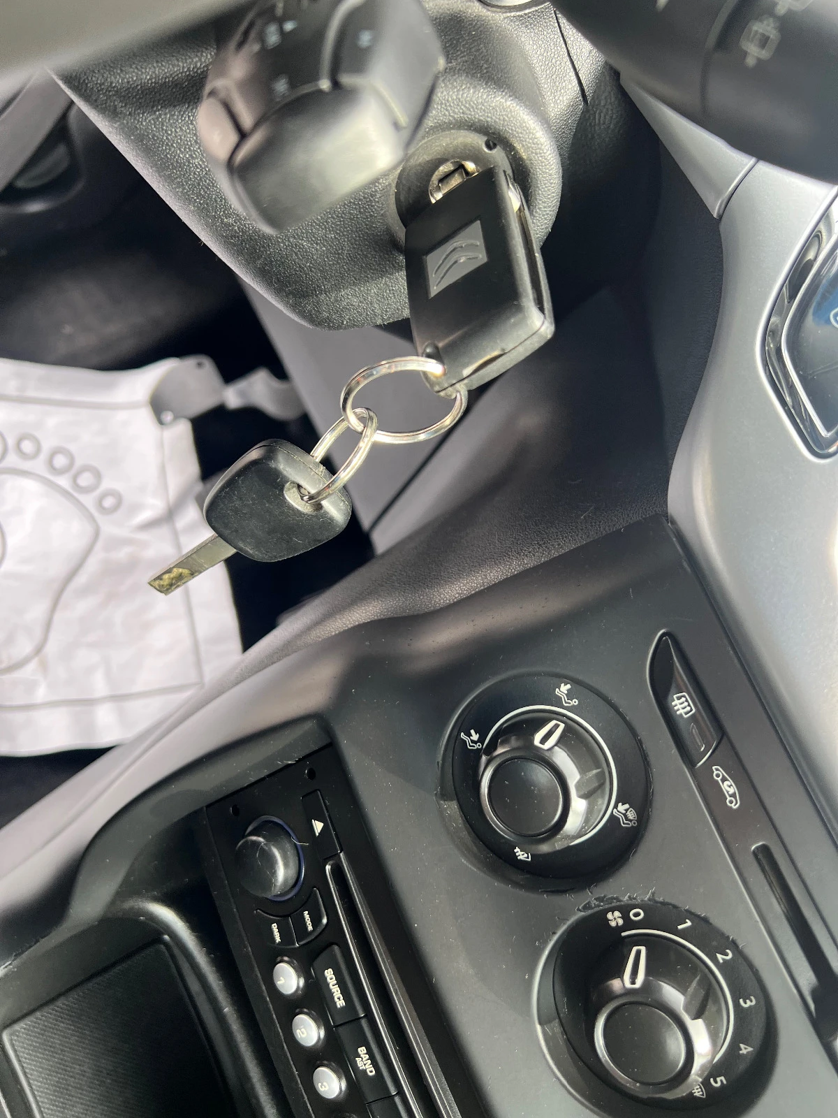 Citroen C3 1.2i EURO5B | Mobile.bg   16