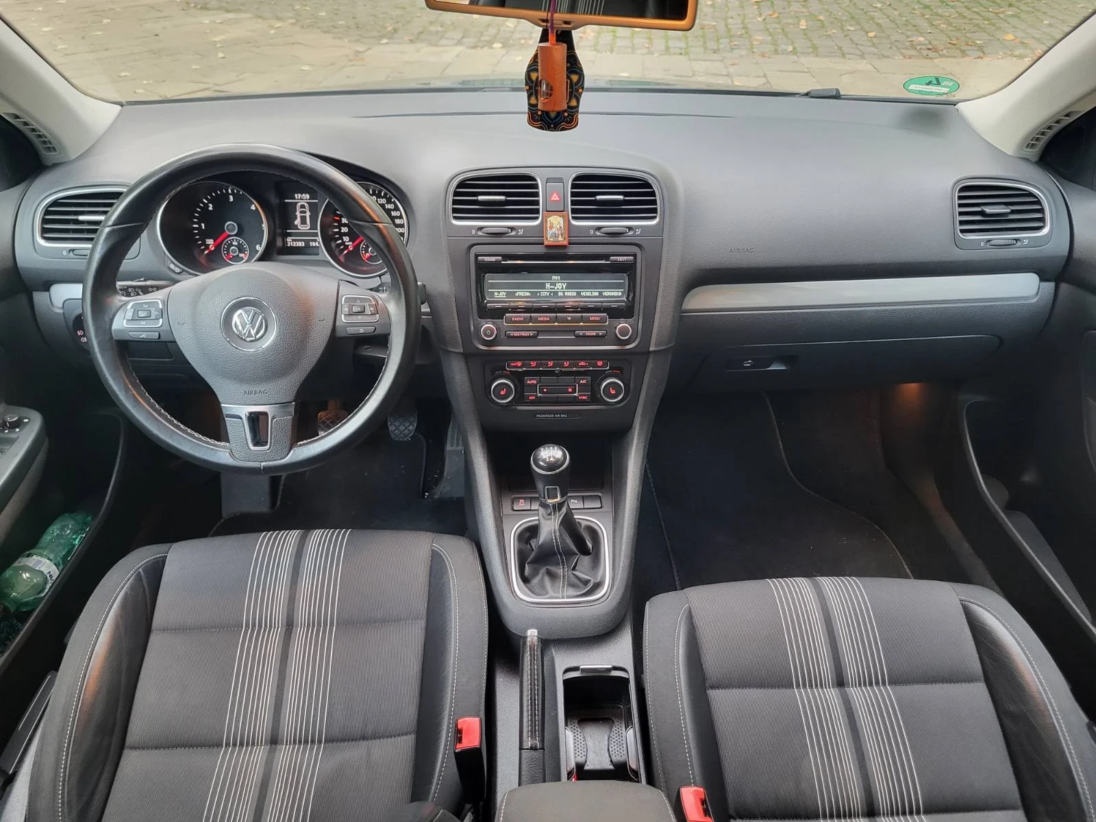 VW Golf 1.6TDI-2013г - изображение 10