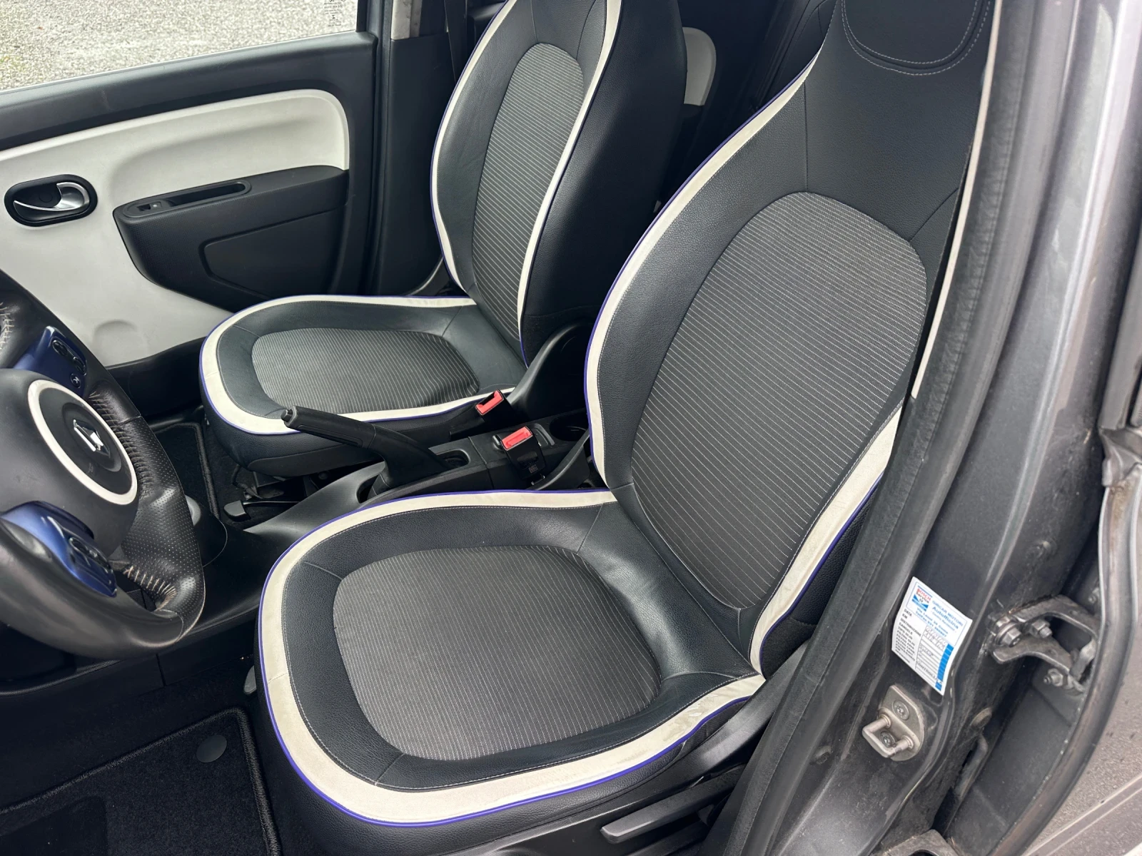 Renault Twingo Automatic  | Mobile.bg   11