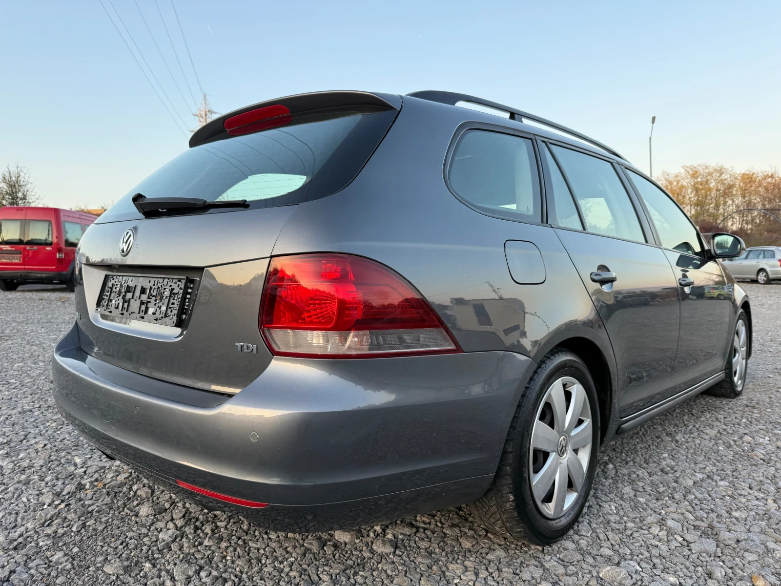 VW Golf 1.6 TDI Klima | Mobile.bg   7