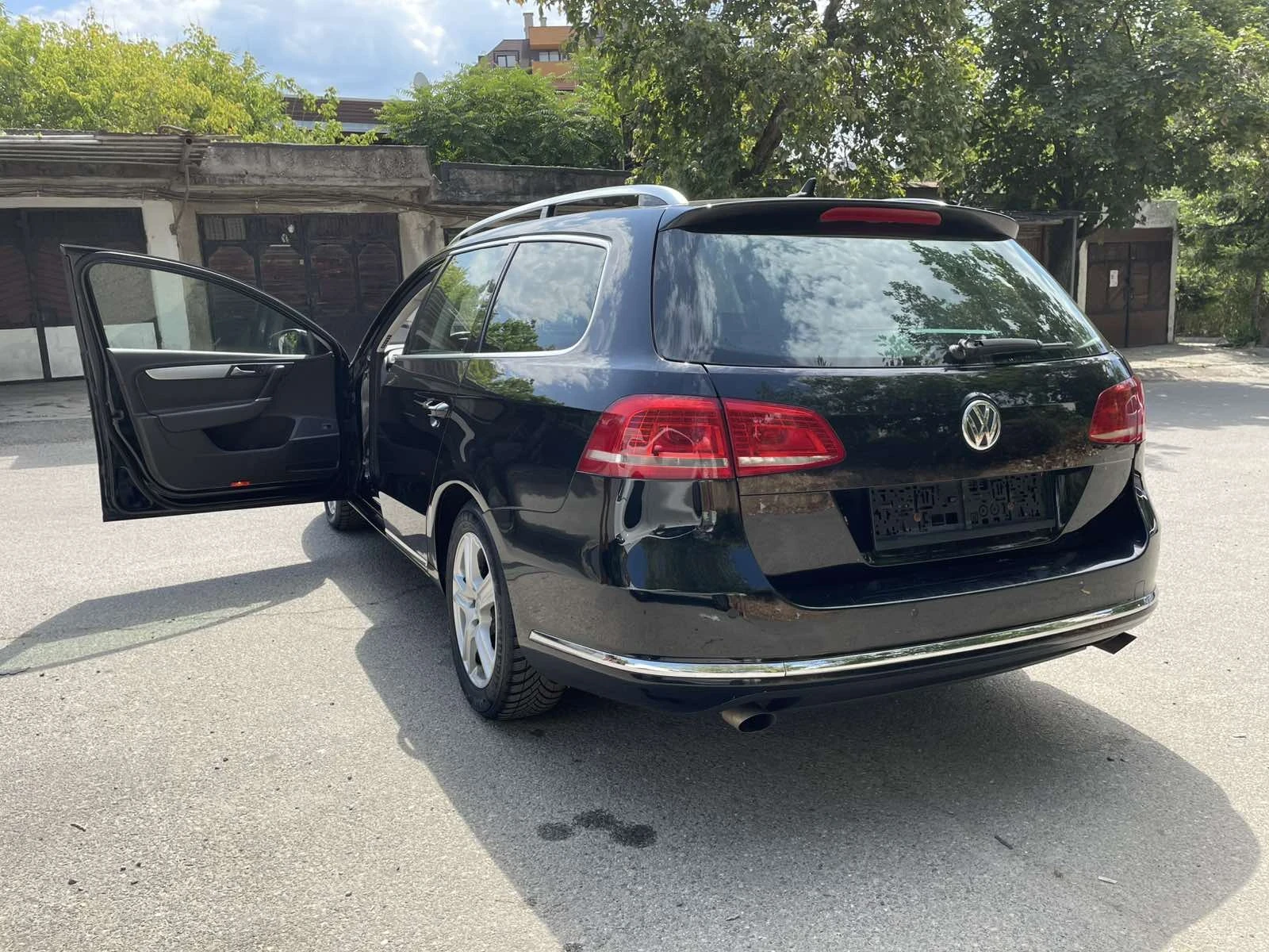 VW Passat B 7 - изображение 8