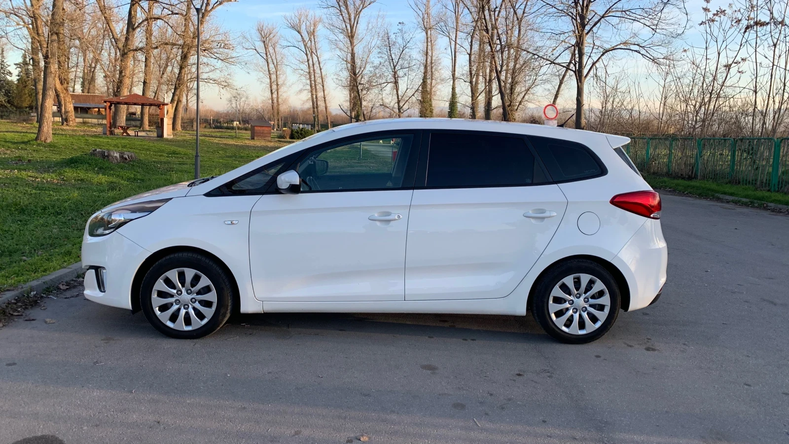 Kia Carens 1.6  | Mobile.bg � ����������� 6