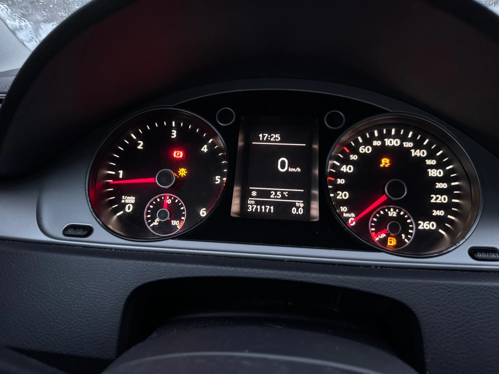 VW Passat 1.6 TDI  | Mobile.bg � ����������� 12