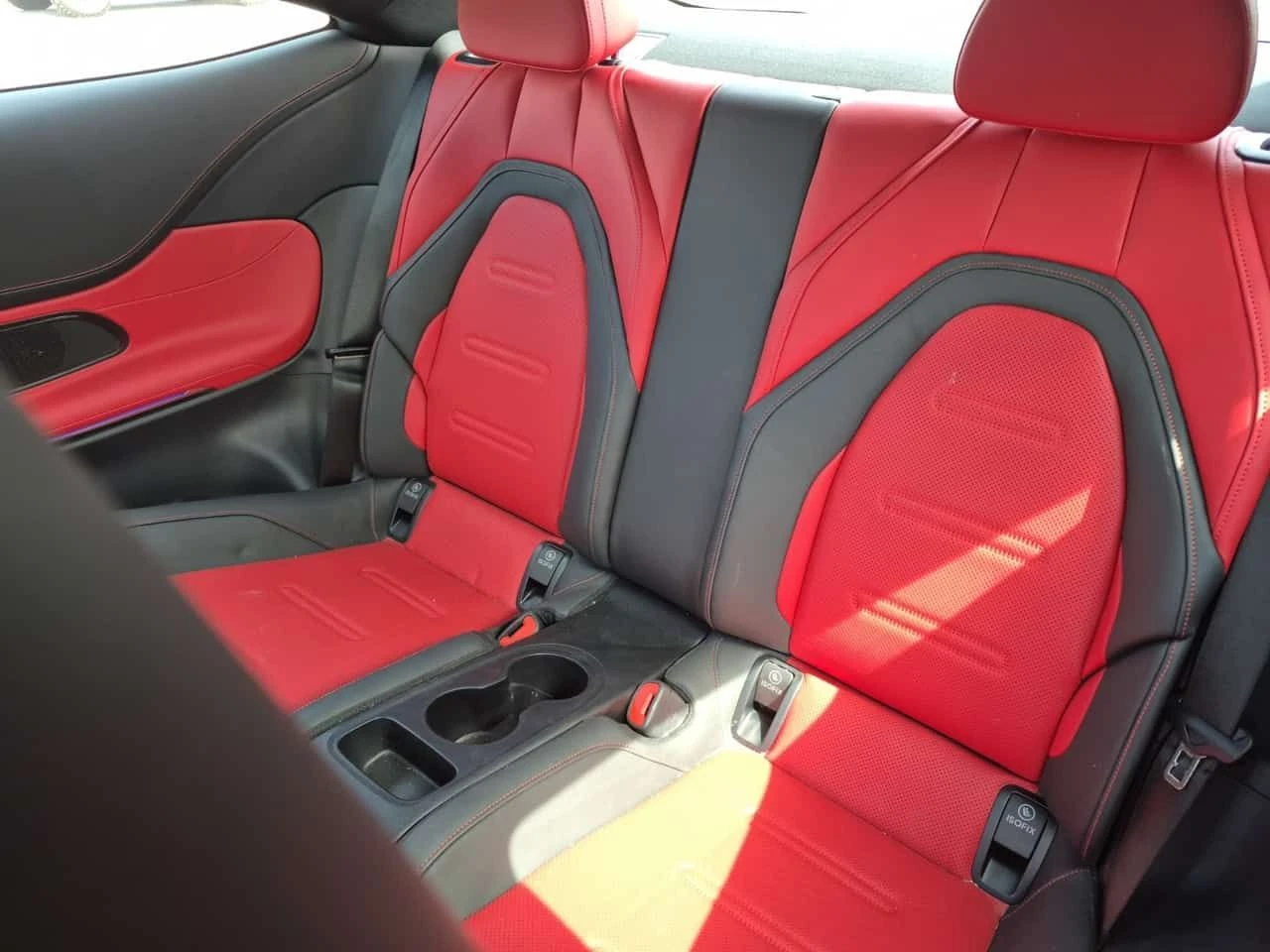 Mercedes-Benz CLE 53 AMG| 360| PANO| CARFAX| , снимка 14 - Автомобили и джипове - 54606571