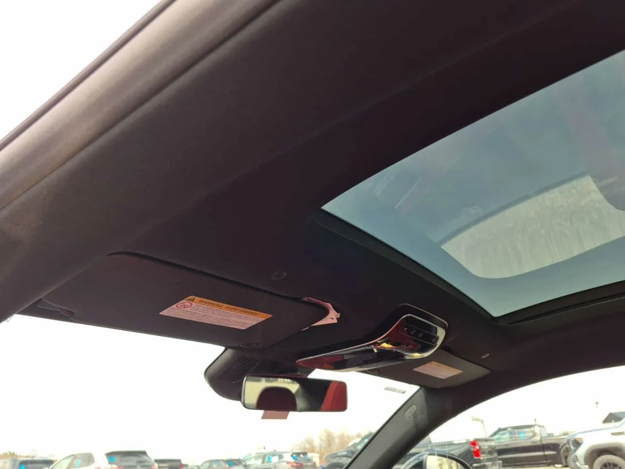 Mercedes-Benz CLE 53 AMG| 360| PANO| CARFAX| , снимка 15 - Автомобили и джипове - 54606571