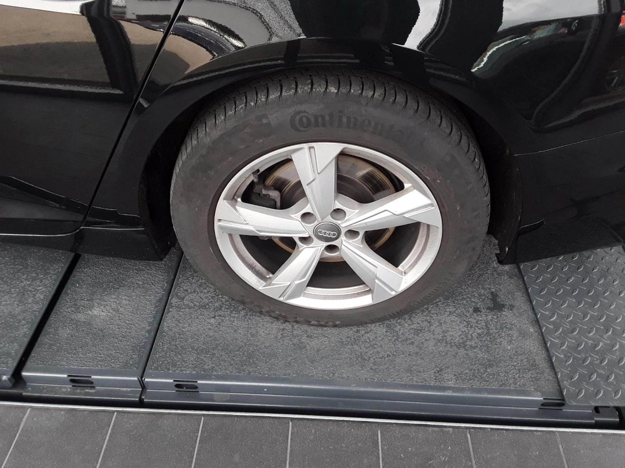 Audi A6 5.0 TDI 4x4, снимка 13 - Автомобили и джипове - 54647419