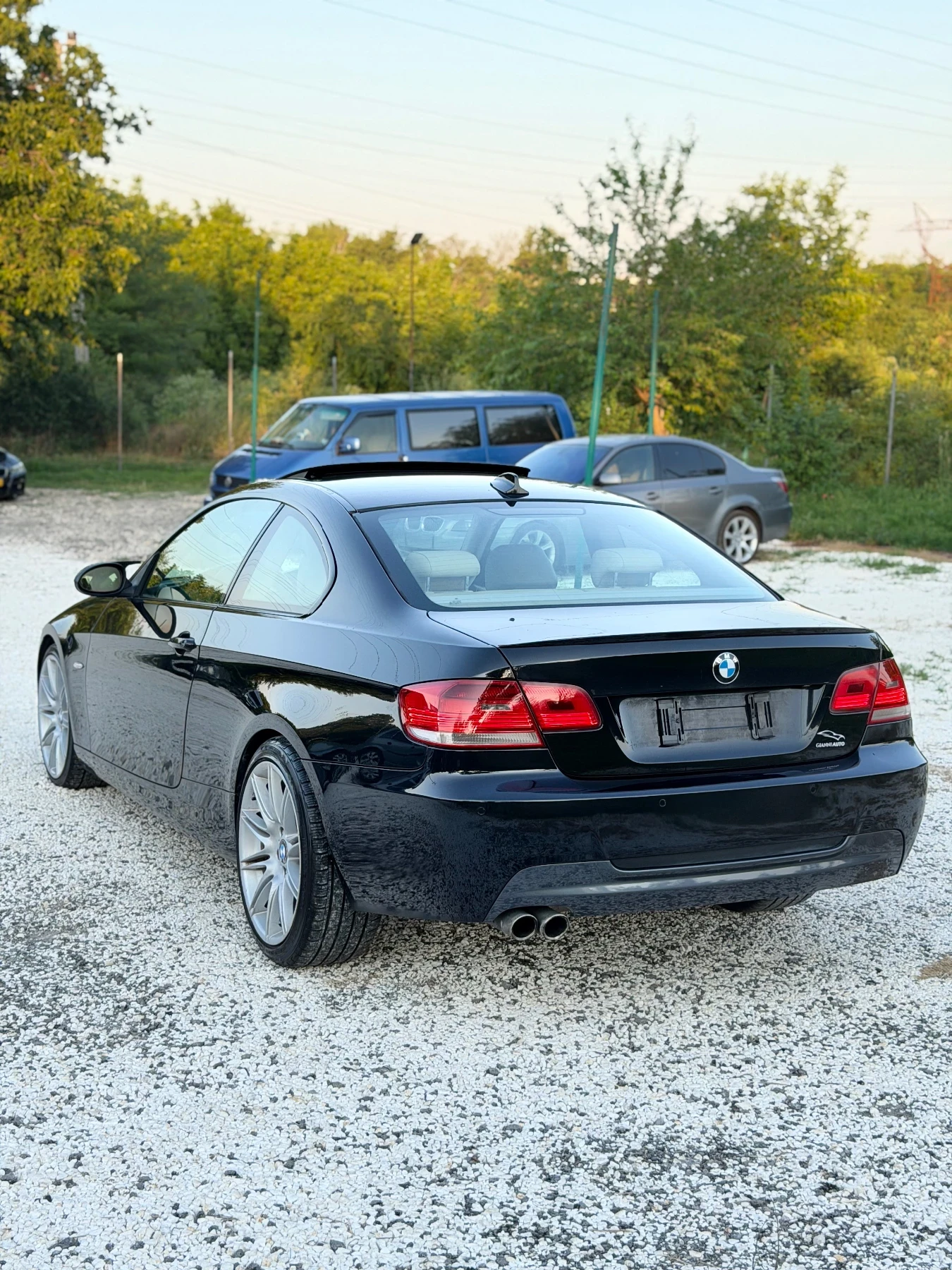 BMW 330 D| M-Packet| 6hp28, снимка 12 - Автомобили и джипове - 54990638
