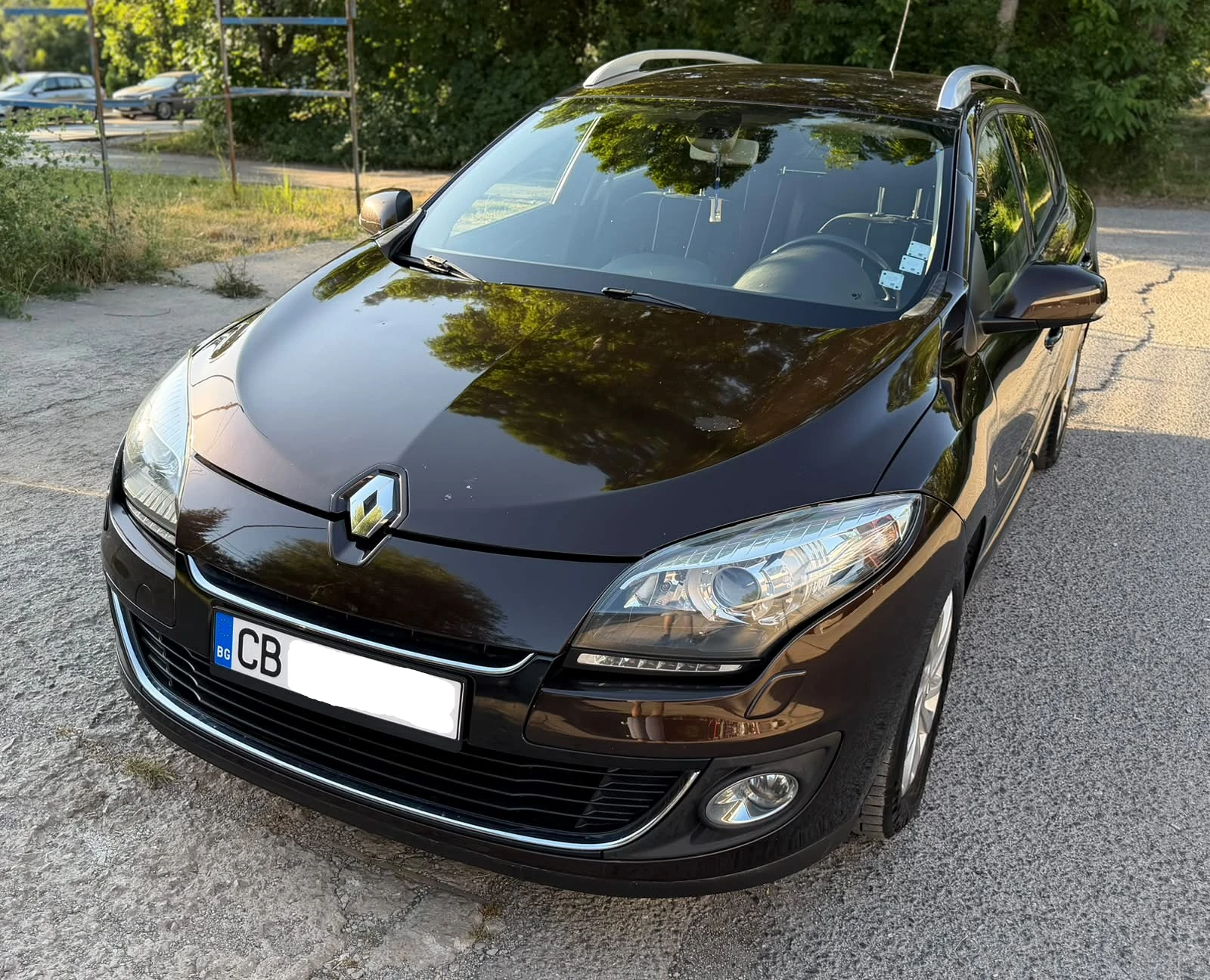 Renault Megane 1.5 dCi, снимка 4 - Автомобили и джипове - 55167765