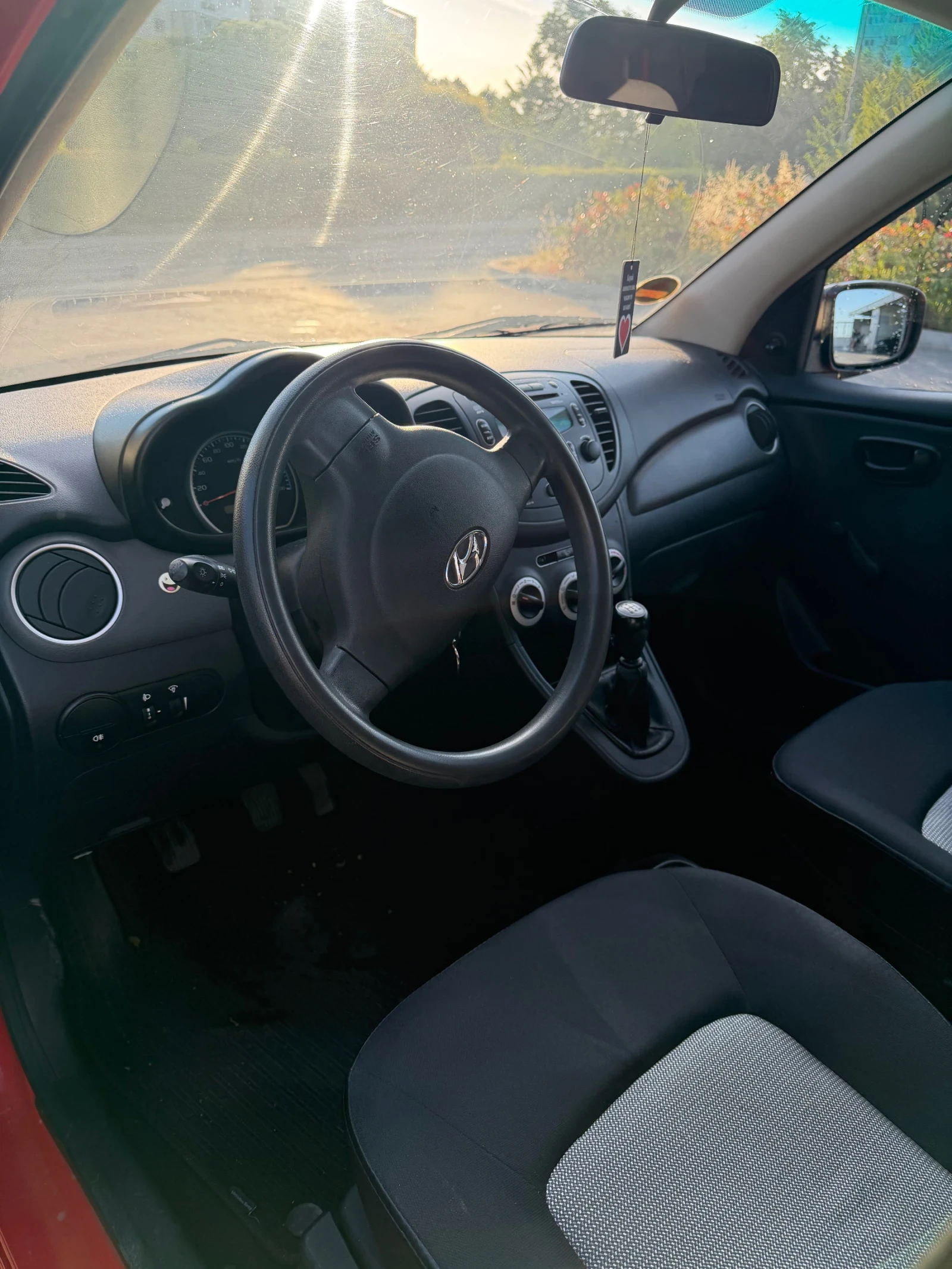Hyundai I10 1.1, снимка 7 - Автомобили и джипове - 55015898