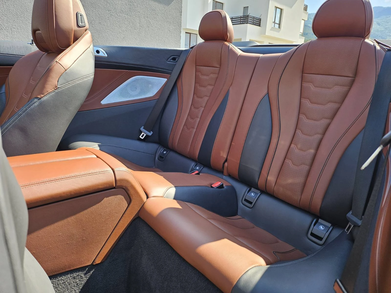 BMW 850 CONVERTIBLE xDRIVE, снимка 16 - Автомобили и джипове - 55034691