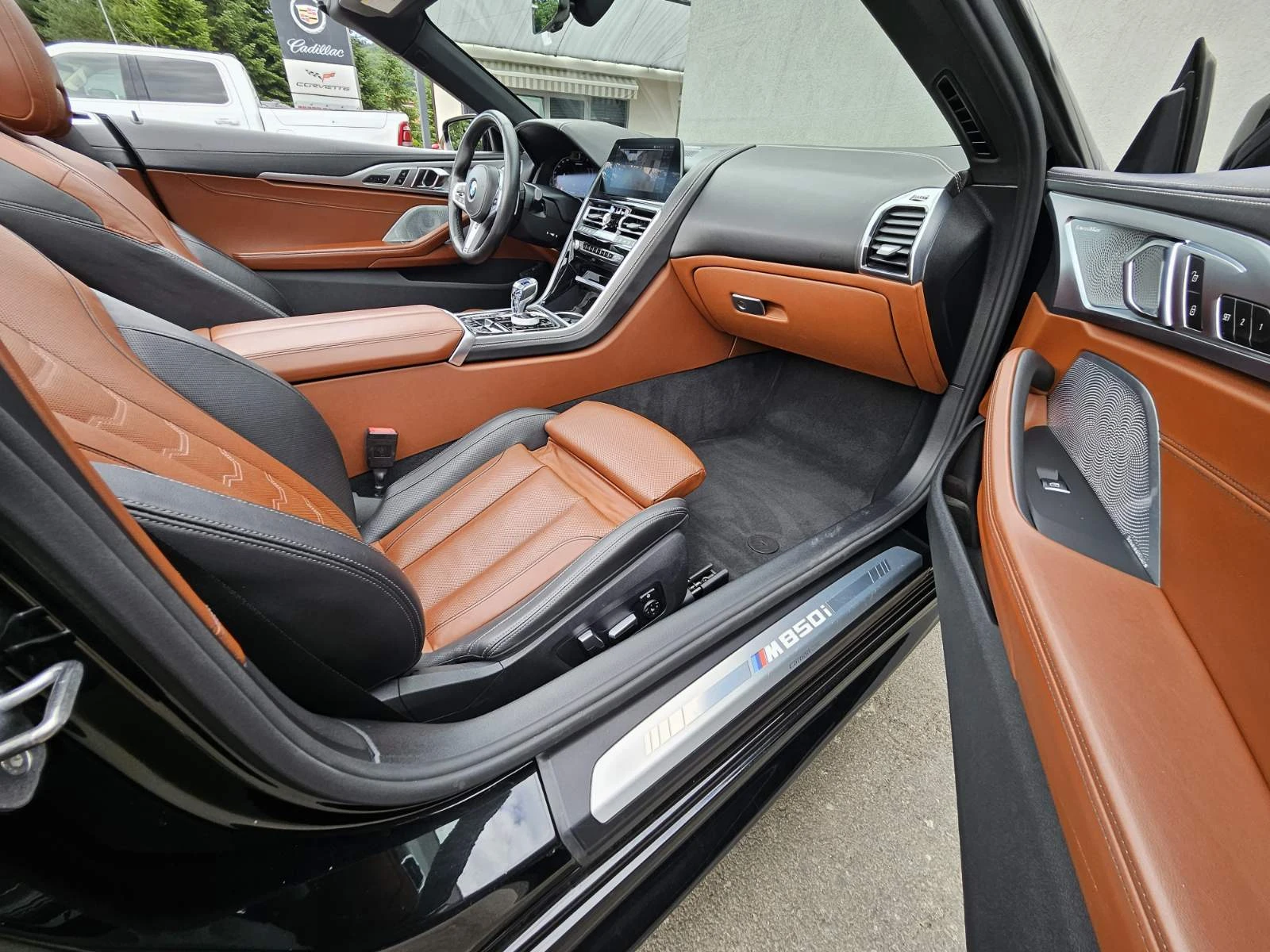 BMW 850 CONVERTIBLE xDRIVE, снимка 10 - Автомобили и джипове - 55034691