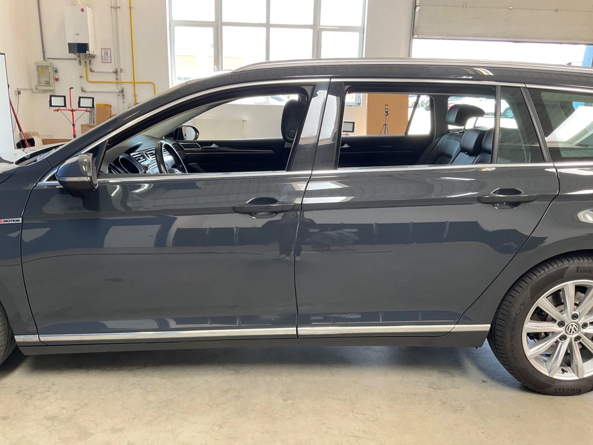 VW Passat 2.0tdi/239hp/4x4/Австрия/Реални километри, снимка 2 - Автомобили и джипове - 55086189