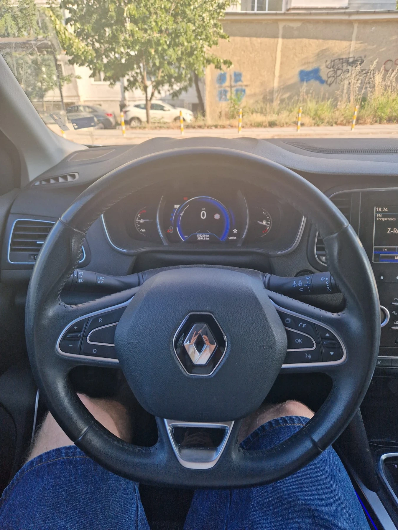 Renault Megane 1.2 tce, снимка 7 - Автомобили и джипове - 55239162