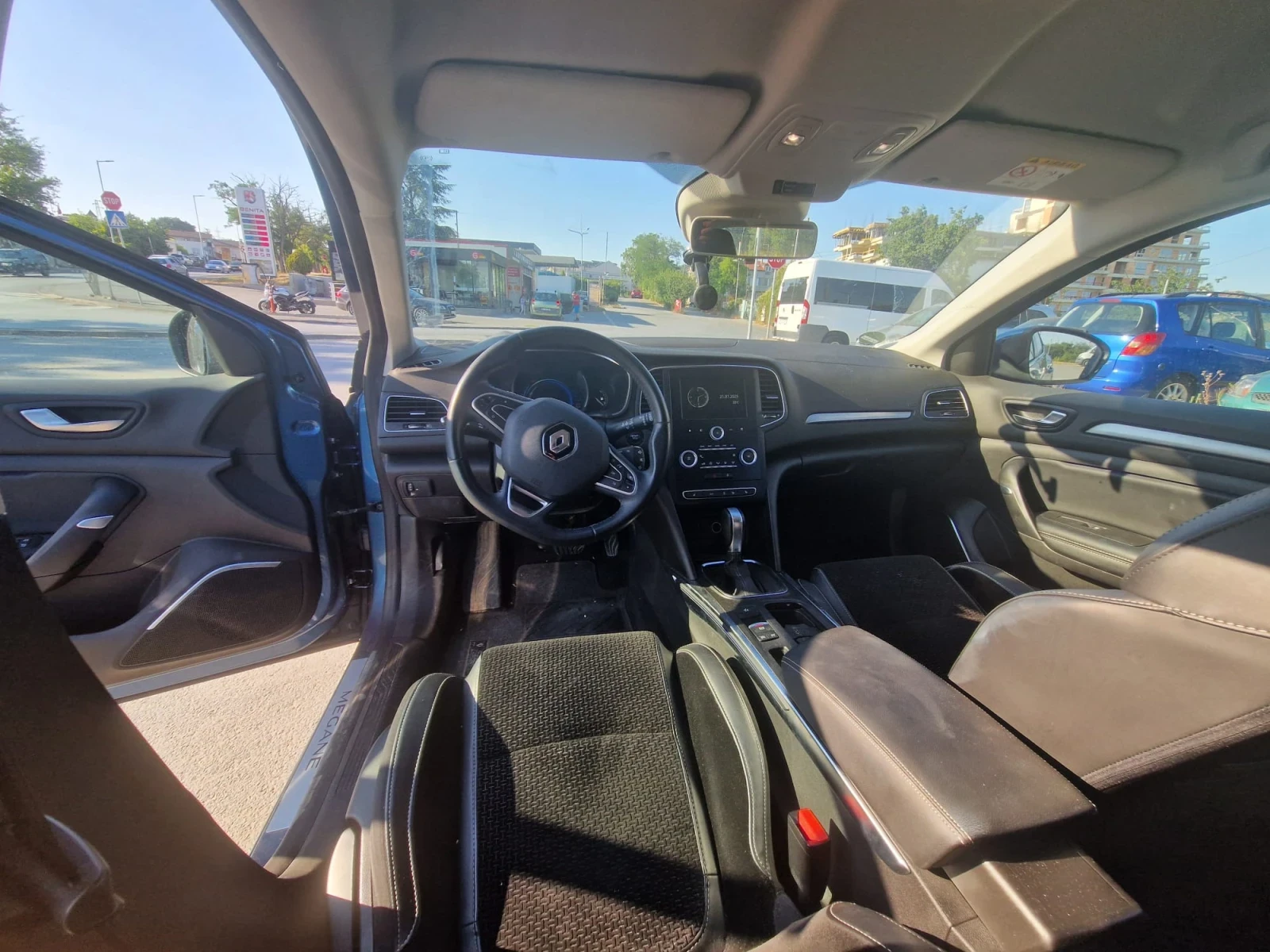 Renault Megane 1.2 tce, снимка 5 - Автомобили и джипове - 55239162
