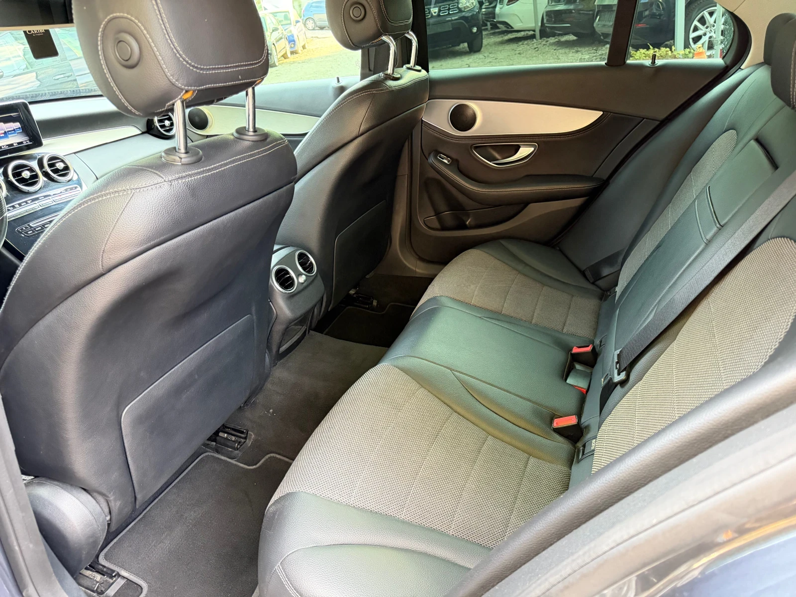Mercedes-Benz C 220 CDI* Avantgarde* 136000km | Mobile.bg � ����������� 11