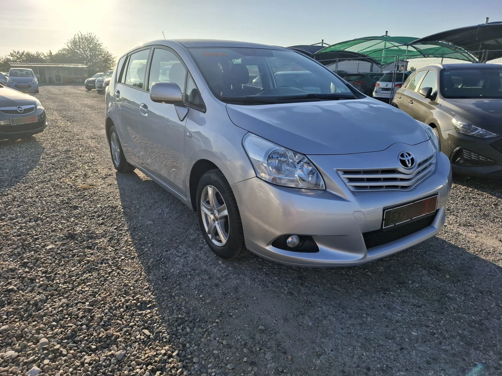 Toyota Verso 1.8i -147 к.с. 6+ 1mesta