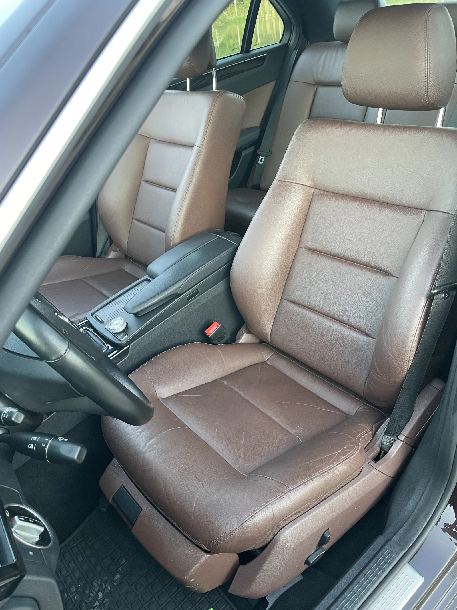 Mercedes-Benz E 250 AVANGARDE , снимка 10 - Автомобили и джипове - 56122058