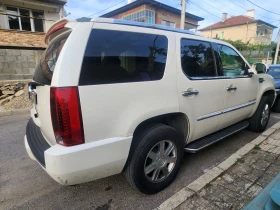 Cadillac Escalade  - изображение 3