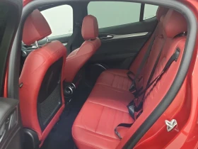 Alfa Romeo Stelvio VELOCE AWD, снимка 11