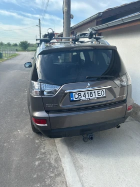 Mitsubishi Outlander 2.4= 170ks = АВТОМАТ= 4х4= 7МЕСТА= KEYLES= ГАЗ - 25000 лв. - 25271510 | Car24.bg