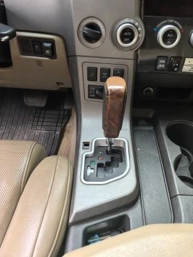 Обява за продажба на Toyota Sequoia 5.7 ПЛАТИНУМ ~ 111 лв. - изображение 10 | Auto.bg Обява за продажба на Toyota Sequoia 5.7 ПЛАТИНУМ ~ 111 лв. - изображение 10