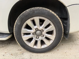 Обява за продажба на Toyota Sequoia 5.7 ПЛАТИНУМ ~ 111 лв. - изображение 6 | Auto.bg Обява за продажба на Toyota Sequoia 5.7 ПЛАТИНУМ ~ 111 лв. - изображение 6