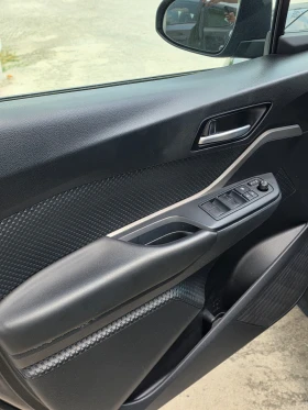 Toyota C-HR 1.8 Hybrid Dynamic Business 2WD E-CVT.������ | Mobile.bg � ����� ������ 9