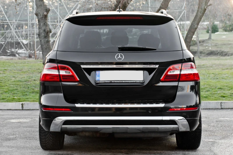 Mercedes-Benz ML 350 AMG/PANO/FULL, снимка 8 - Автомобили и джипове - 48814219