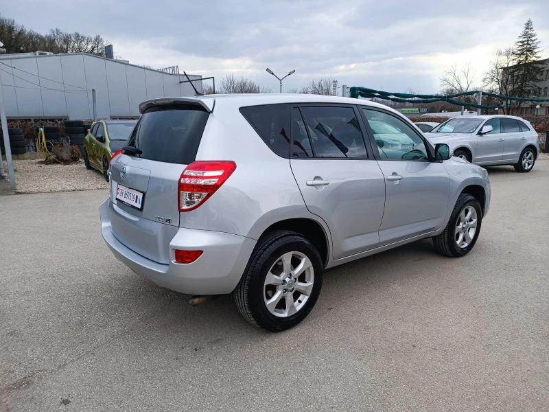 Toyota Rav4 2.0i-158кс-ШВЕЙЦАРИЯ-РЪЧКА-6ск-4X4-FACELIFT, снимка 3 - Автомобили и джипове - 48949963