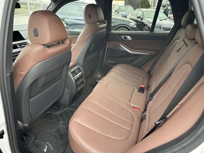 BMW X5 xDrive40d, снимка 10 - Автомобили и джипове - 49764312