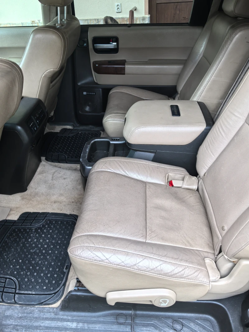 Toyota Sequoia 5.7 ПЛАТИНУМ, снимка 8 - Автомобили и джипове - 52357192