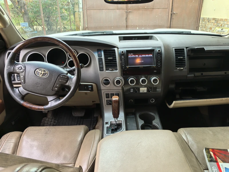 Toyota Sequoia 5.7 ПЛАТИНУМ, снимка 5 - Автомобили и джипове - 52357192