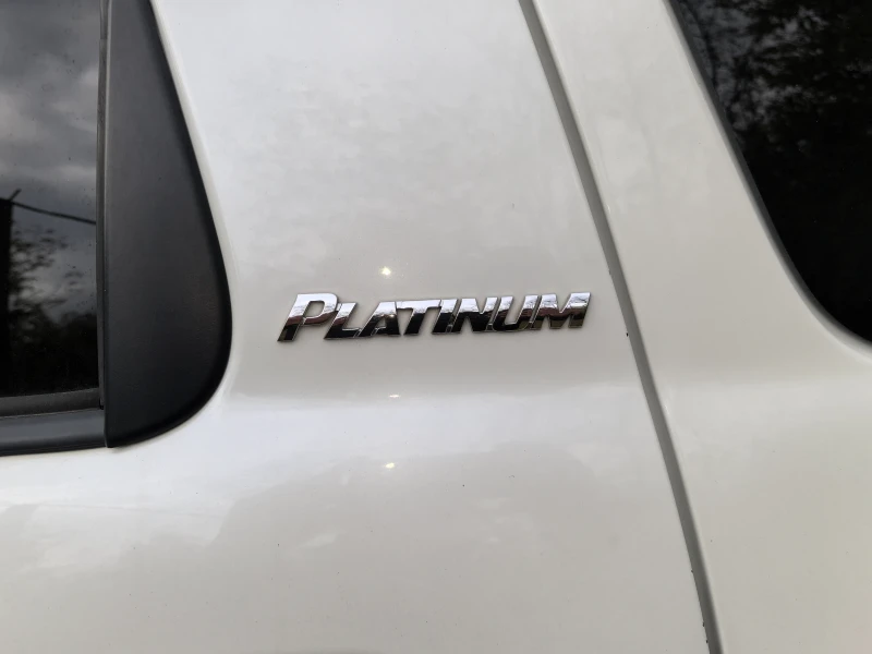 Toyota Sequoia 5.7 ПЛАТИНУМ, снимка 3 - Автомобили и джипове - 52357192