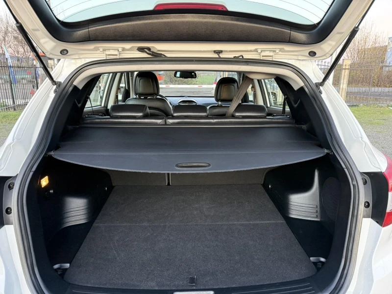 Hyundai IX35 1, 7CRDI, снимка 15 - Автомобили и джипове - 52457951
