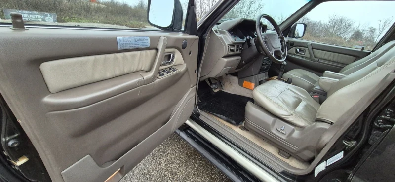 Mitsubishi Pajero 3.5 SR, снимка 8 - Автомобили и джипове - 52871809