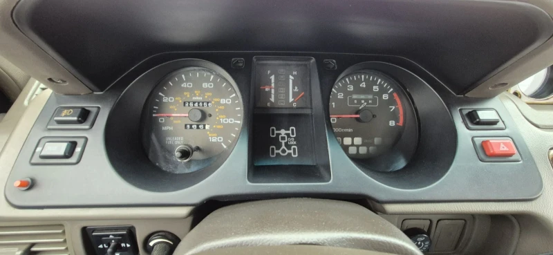 Mitsubishi Pajero 3.5 SR, снимка 16 - Автомобили и джипове - 52871809