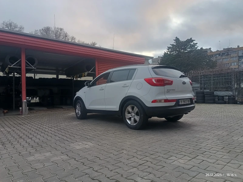 Kia Sportage 1.6 LPG, снимка 7 - Автомобили и джипове - 53204903