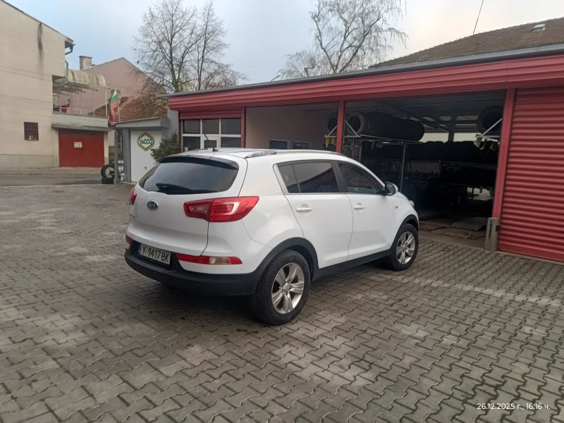 Kia Sportage 1.6 LPG, снимка 5 - Автомобили и джипове - 53204903