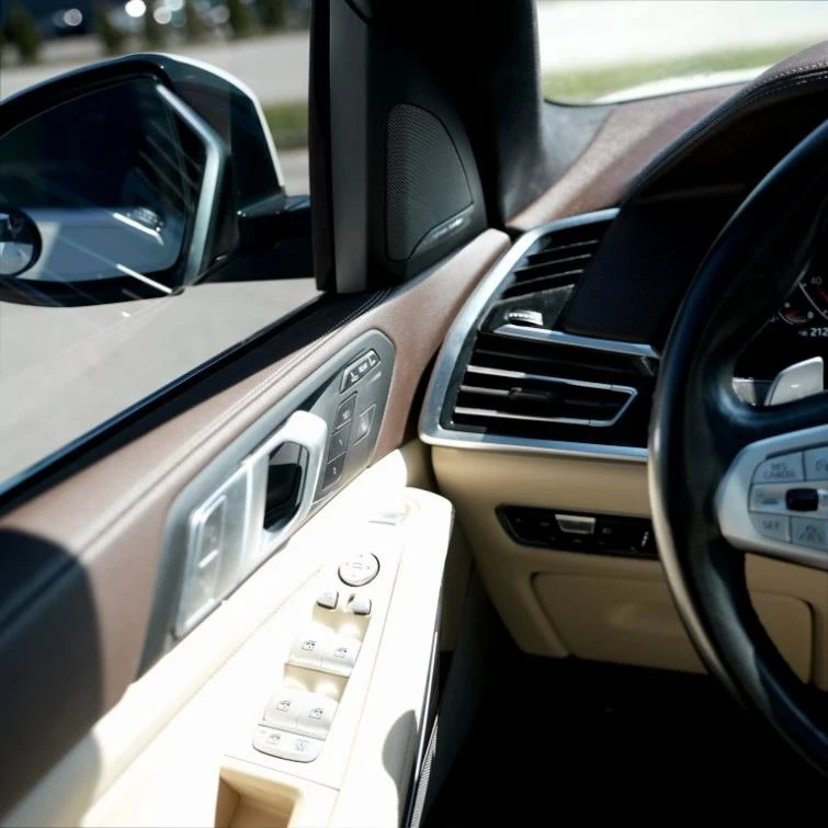 BMW X7 40I * * CARFAX * * АВТОКРЕДИТ * * , снимка 12 - Автомобили и джипове - 52935201