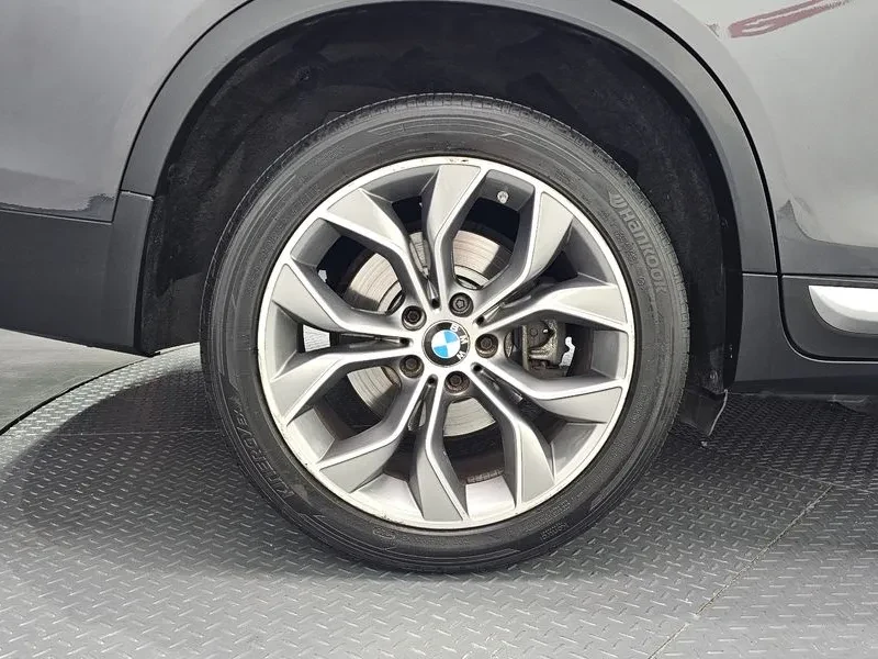 BMW X4 xDrive20D, снимка 5 - Автомобили и джипове - 56163137